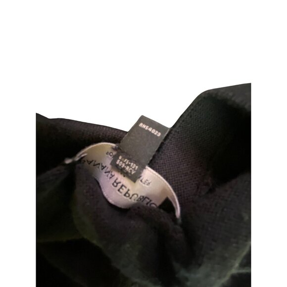 Banana Republic XXL Black‎ V-Neck Sweater Classic Casual Basic Stretch knit Fall - Picture 6 of 6